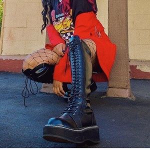 Demonia Emily platform boots